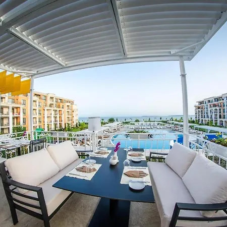 Apartment 4* Sea - With Balcony *