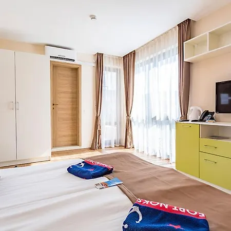 4* Sea - With Balcony Apartment Sveti Vlas